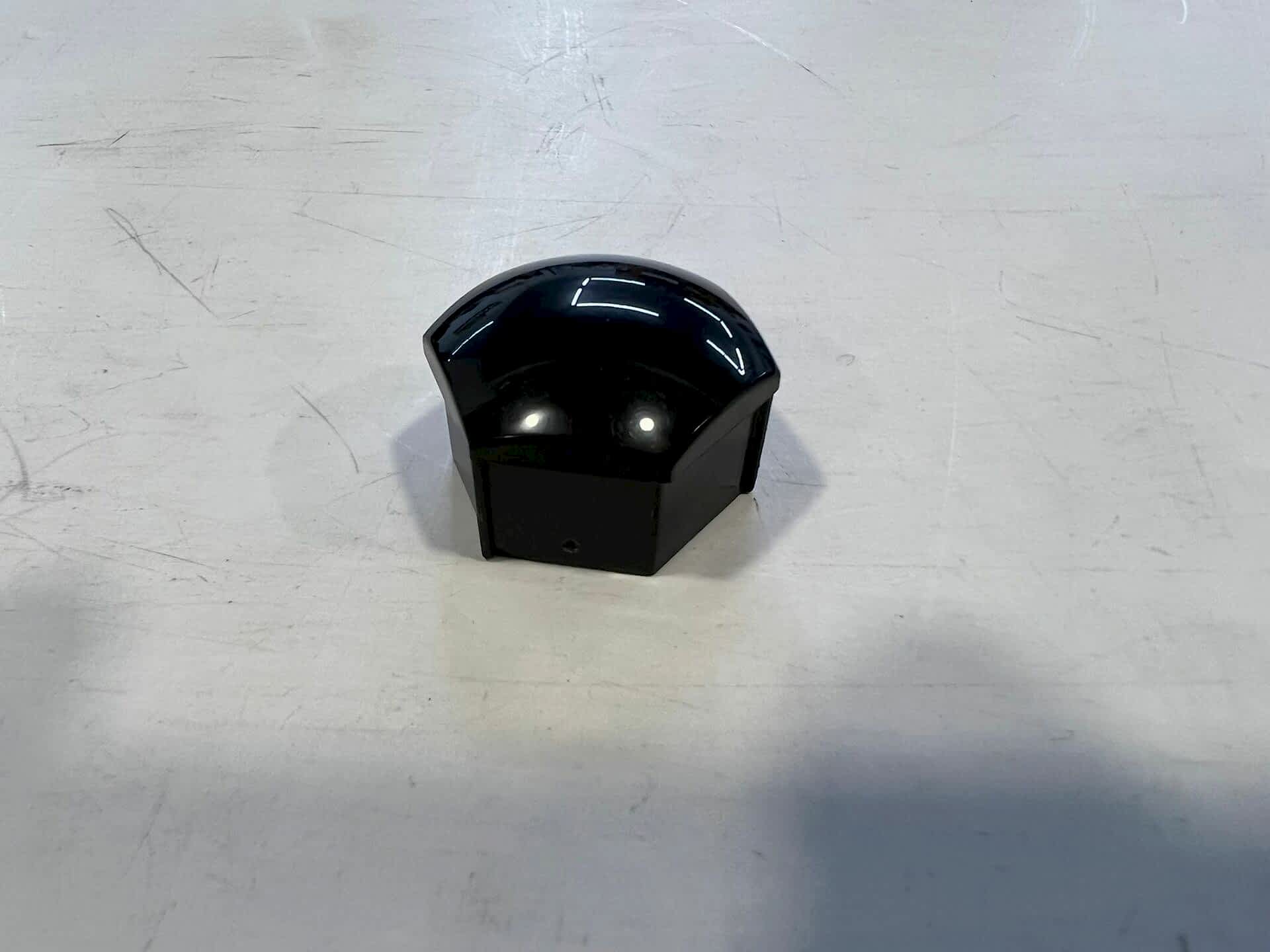 LR153264 Bijon Somun Kapağı Siyah Range Rover